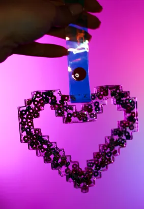 TSURIKAWA PIXEL HEART - FLOWERY