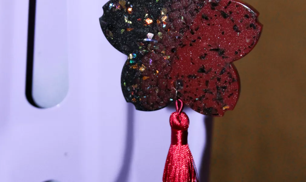 SAKURA PENDANT - RED