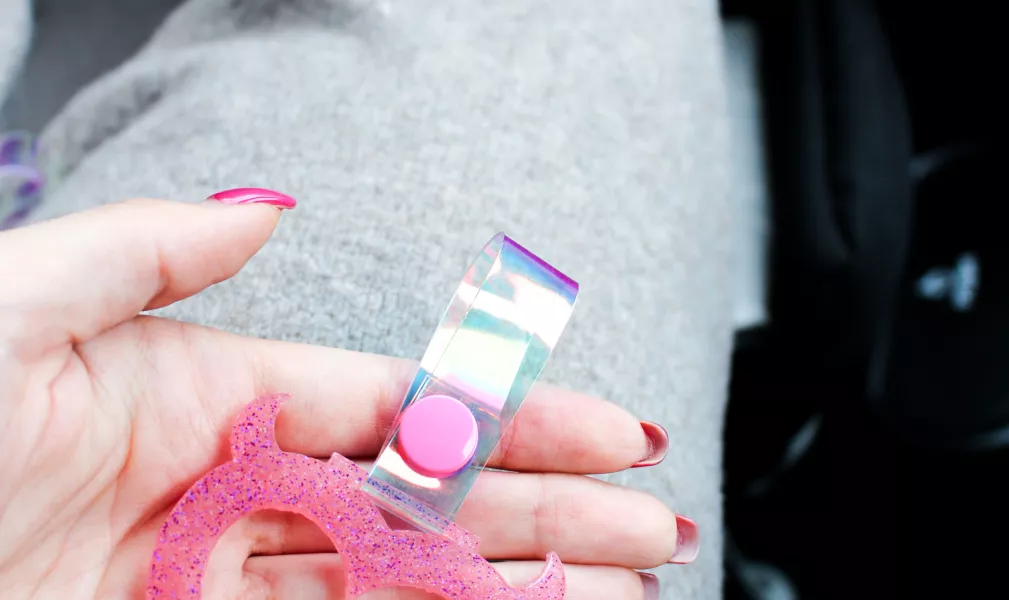 MINI TSURI KEYCHAIN - PINKY MINI HEART